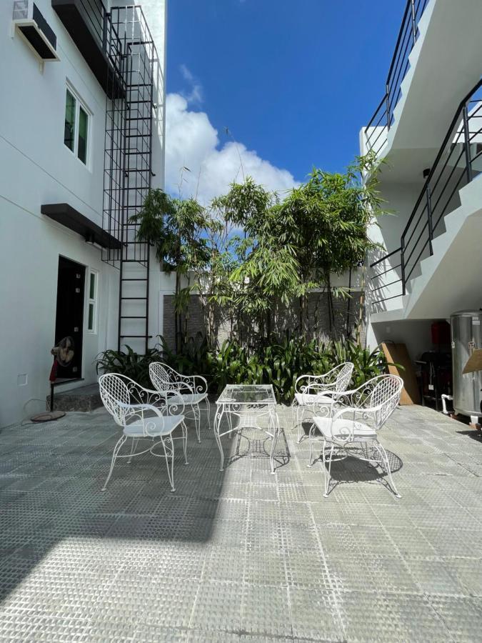 J Spazio Apartelle And Cafe Baranghauon Ngoại thất bức ảnh