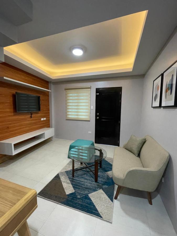 J Spazio Apartelle And Cafe Baranghauon Ngoại thất bức ảnh