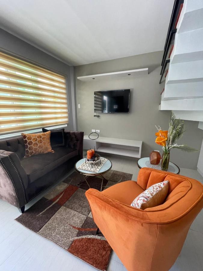J Spazio Apartelle And Cafe Baranghauon Ngoại thất bức ảnh
