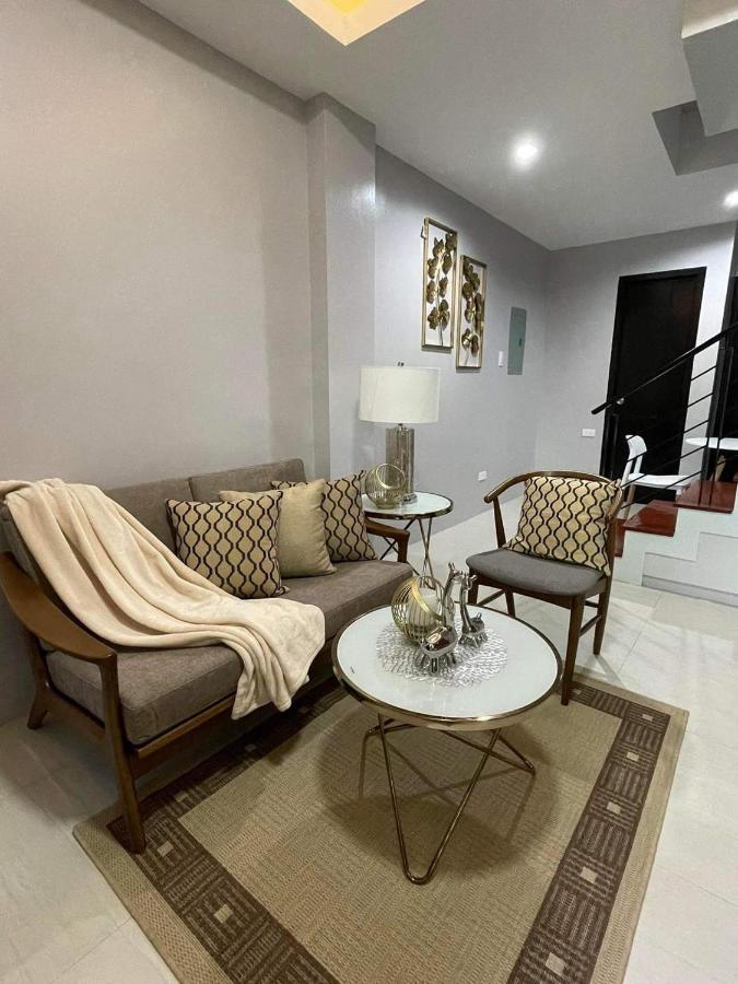J Spazio Apartelle And Cafe Baranghauon Ngoại thất bức ảnh