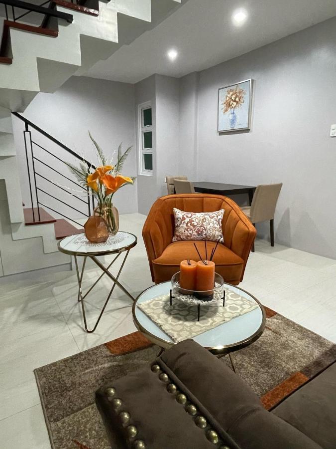J Spazio Apartelle And Cafe Baranghauon Ngoại thất bức ảnh
