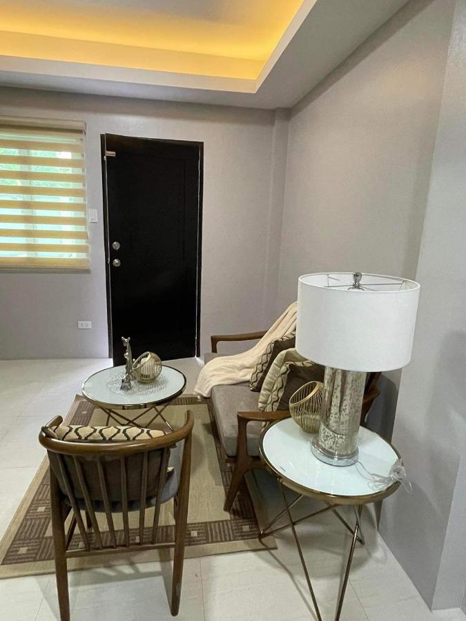 J Spazio Apartelle And Cafe Baranghauon Ngoại thất bức ảnh