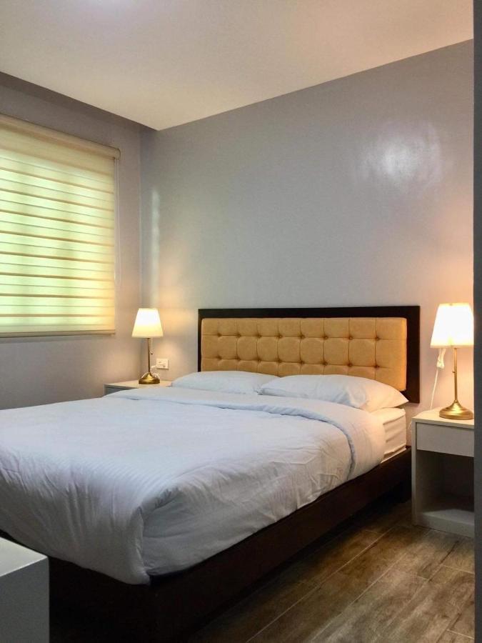 J Spazio Apartelle And Cafe Baranghauon Ngoại thất bức ảnh